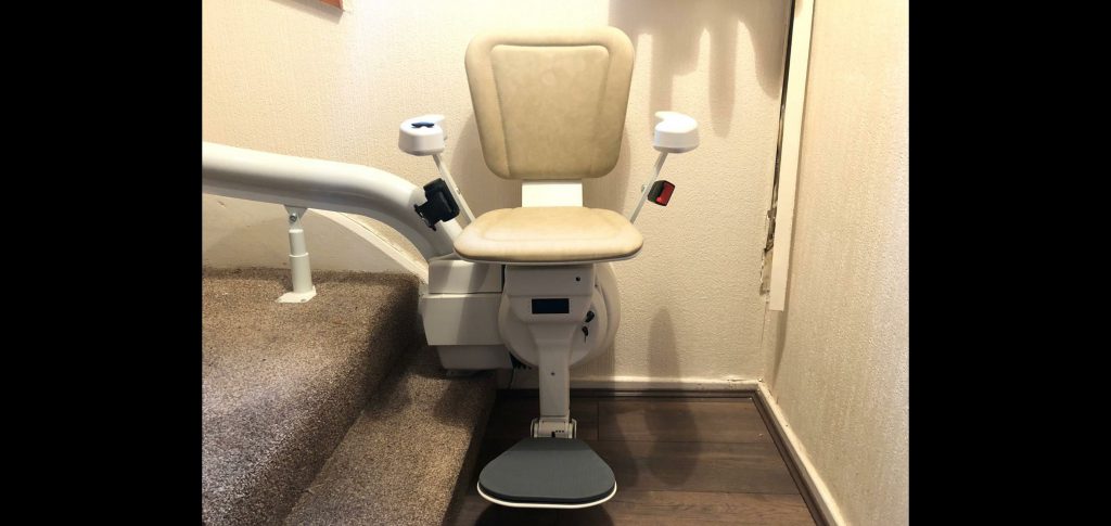 Platinum Ultimate Curved Stairlift