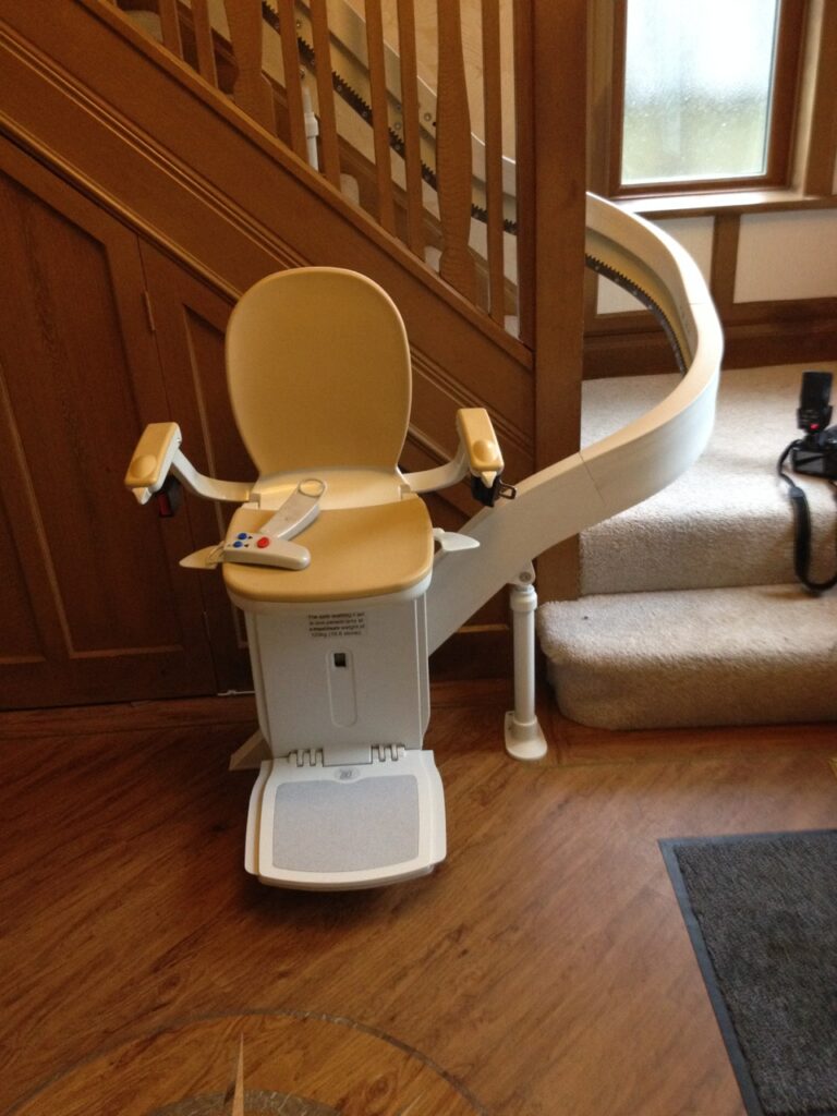 Acorn T565 Curved Stairlift Internal 180 Wrap Unfolded