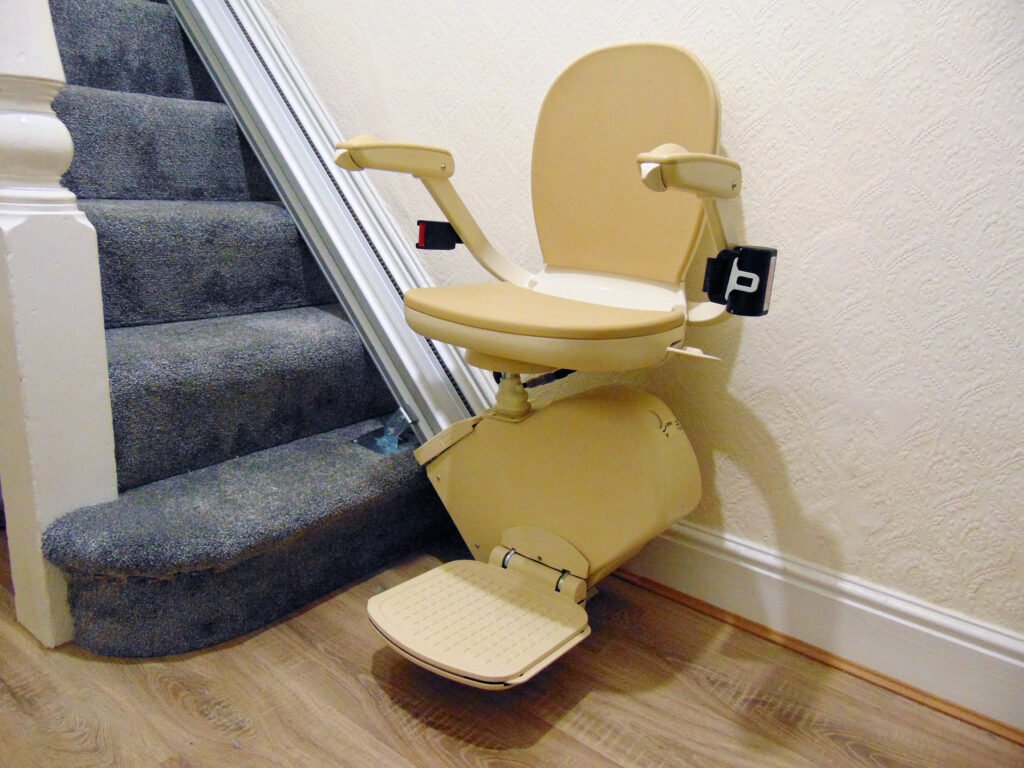 RECONDITIONED-STAIRLIFT-HALTON-STAIRLIFTS