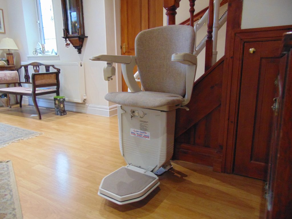 how much does a stannah 260 starla curved stair lift cost prices